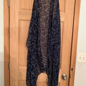 Kelly & Katie Navy Star Pattern Top